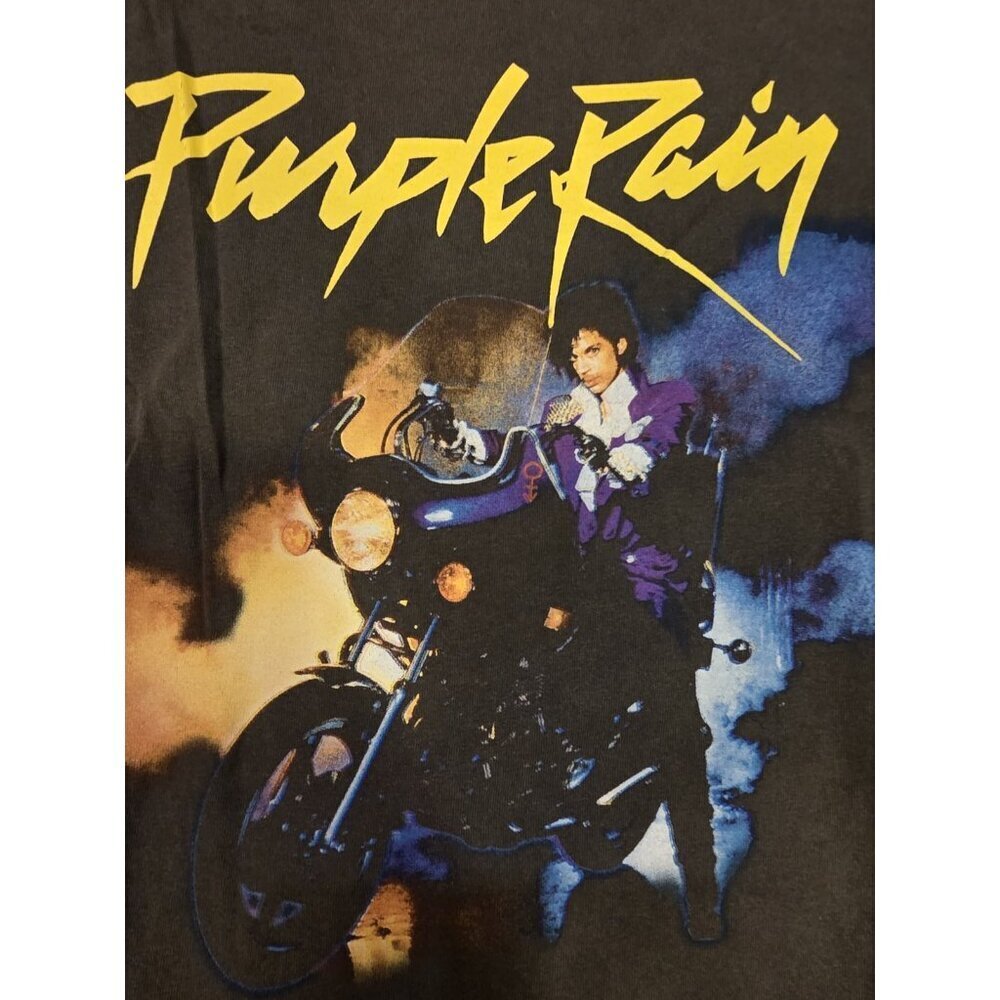 Purple Rain T-shirt Mens Size L Black Offically Licensed Prince Estate NWT - Picture 2 of 10